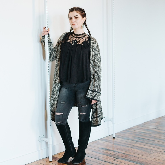 Meet your Posher, Ang - Picture 1 of 1